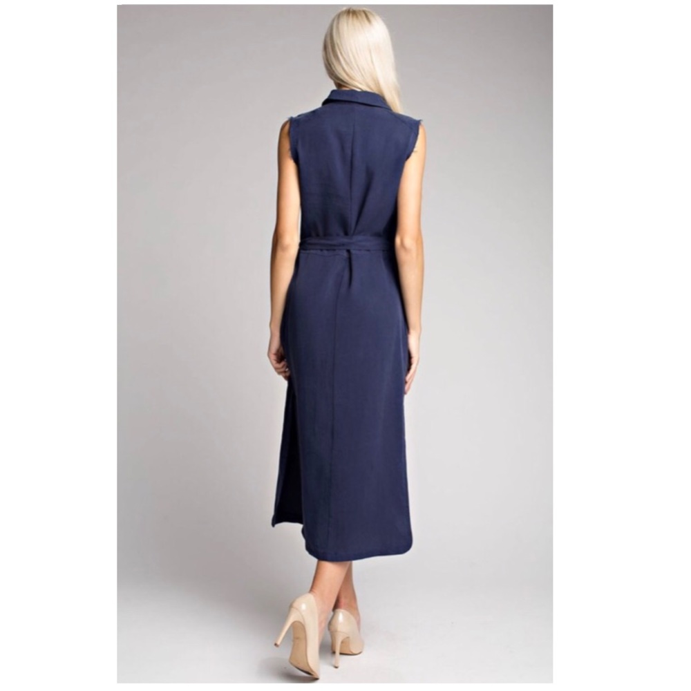 Simply Chic Maxi Surplus Shirt Dress - Picture 4 of 6